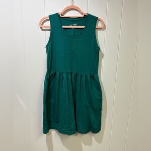 Green Sleeveless Dress